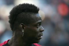 Mario Balotelli v Nice