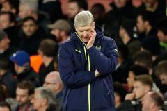 Arséne Wenger během domácího osmifinálového zápasu Ligy mistrů proti Bayernu Mnichov.