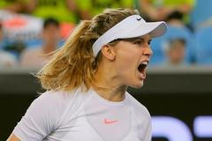Móda na Australian Open (Eugenie Bouchardová)