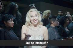 Orchestr překvapil zákazníky fastfoodu