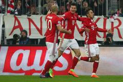 Thiago Alcantara, Robert Lewandowski a Arjen Robben
