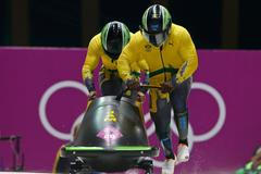 Jamajští bobisté Winston Watts and Marvin Dixon na OH v Soči