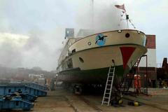 Chvaletice - požár lodi