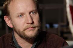 Muži preferují pevná ňadra, peníze na podobnou studii se shání celkem snadno, říká vědec