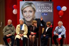 Podporovatelé Marine Le Penové.