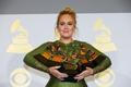 Fotky: Slzy dojetí Adele, poražená Beyoncé i kritika Trumpa. Takové byly ceny Grammy