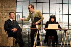 Už je tady zas!, Divadlo Na Jezerce