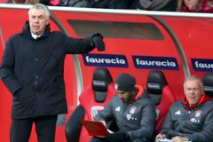 Carlo Ancelotti na lavičce Bayernu