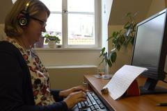 Na řečníky ve sněmovně se můžeme soustředit maximálně deset minut, říká stenografka