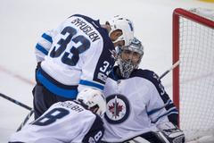 Dustin Byfuglien, Ondřej Pavelec, Winnipeg Jets, NHL 2016/17