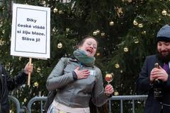 Happening o sociálním bydlení před vládou