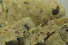 Nejlepší přílohou ke guláši je houbový knedlík