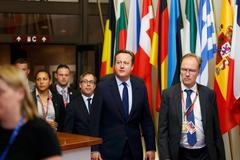 David Cameron a Ivan Rogers (vpravo).