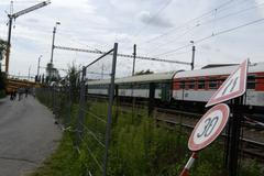 Vlak EuroCity narazil u Studénky do mostu