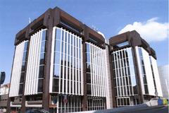 Transgas: Unikátní příklad brutalismu v Česku. Hrozí mu zbourání