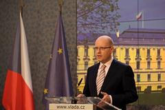 Sobotka: Nevylučuji vypsání předčasných voleb. Babiš ohrožoval důvěru v naši vládu