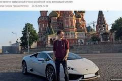 NEPOUŽÍVAT!!! Nikulin a jeho drahé sportovní auto na Rudém náměstí.