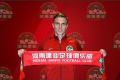 Bořek Dočkal, česká posila čínského fotbalového klubu Henan Jianye