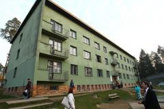 Bělá pod Bezdězem - detenční zařízení - prohlídka s Chovancem - final