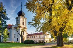 Loučeň - zámek