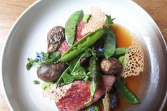 Ochutnejte kuchyň v Nejen Bistru