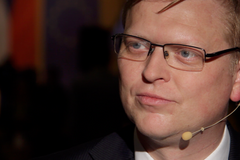 Babiš mě nezajímá, lidé si myslí, že nás nemohou volit, když nechodí do kostela, říká Bělobrádek