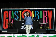 Jeremy Corbyn na fest. v Glastonbury
