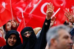 Diktatura bude v Turecku po volbách za dva roky, teď si zavřelo dveře do Evropy, tvrdí Kučera