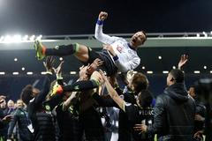 Chelsea slaví mistrovský titul (Terry)