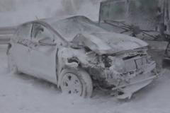 Nehoda 40 aut blokovala slovenskou dálnici. Vánice ztěžovala práci záchranářů