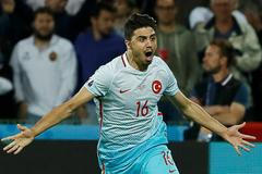 Euro 2016, Česko-Turecko: Ozan Tufan slaví gól na 0:2