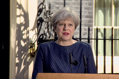 Theresa Mayová svolala všeobecné volby na 8. června