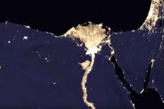 Kde a jak lidstvo svítí. NASA po letech vydala noční mapu Země