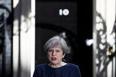 Theresa Mayová šokovala Brity, oznámila termín předčasných voleb na 8. června