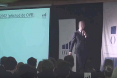 Snímek Rada nad zlato o praktikách OVB
