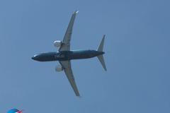 Obří letouny předvedly na aerosalonu nečekané akrobatické kousky