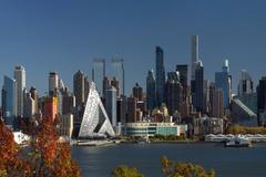 Obrazem: Nestojí jmění a jsou krásné. Galerie vystavuje fotografie dostupných domů a bytů