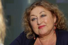 Tragickej a komickej je každý lidský příběh, smích je cesta ze zoufalství, říká Halina Pawlowská