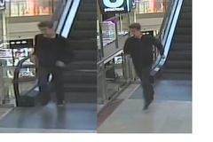 Odložený mobil na stole přilákal zloděje, stačila sekunda a byl pryč