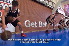 Basketbalová akademie v Praze. Tady trénují a žijí nejlepší sportovní talenty