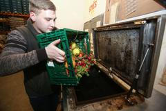 Kompostér, hypermarket Albert, ovoce a zelenina