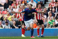 Zlatan Ibrahimovič slaví branku v utkání Sunderland vs. Manchester United