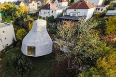 Dům v sadu v Praze-Kyjích / Šépka Architekti