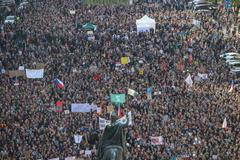 Demonstrace Proč? Proto! na Václavském náměstí proti Babišovi a Zemanovi.