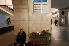 Plačící muž Petrohrad