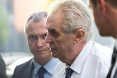 Miloš Zeman ve fakultní nemocnici v Bohunicích