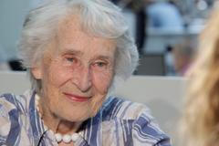 Po únoru 1948 utekl manžel do Anglie se dvěma kapesníky, já na nákladní lodi, říká Hana Ludikarová