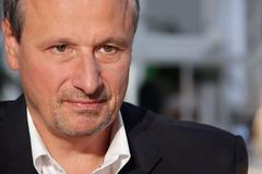 Komárek: Babiš by možná v politice už nebyl, kdyby Zeman nezničil Sobotku, chci kandidovat do Senátu