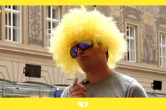 Trhni si nohou. Pošťáci hledají svůj pozdrav a spustili televizi