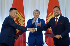 Vina za Liglass padá na prezidenta a vládu, tvrdí kyrgyzský politik